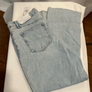 BRAND NEW LOFT HIGH WAIST KICK CROP in light denim with tags in 31/12